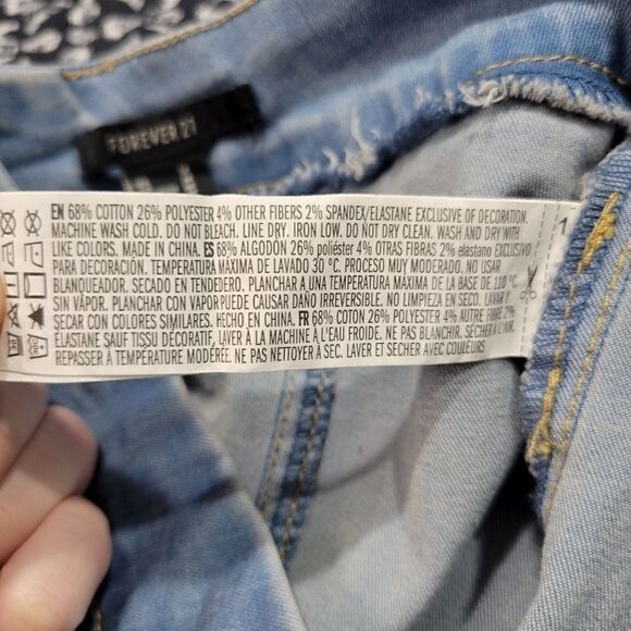 NWOT Forever 21 Light Blue Denim Stretchy Bodycon Western Chic Mini Skirt - Picture 6 of 6